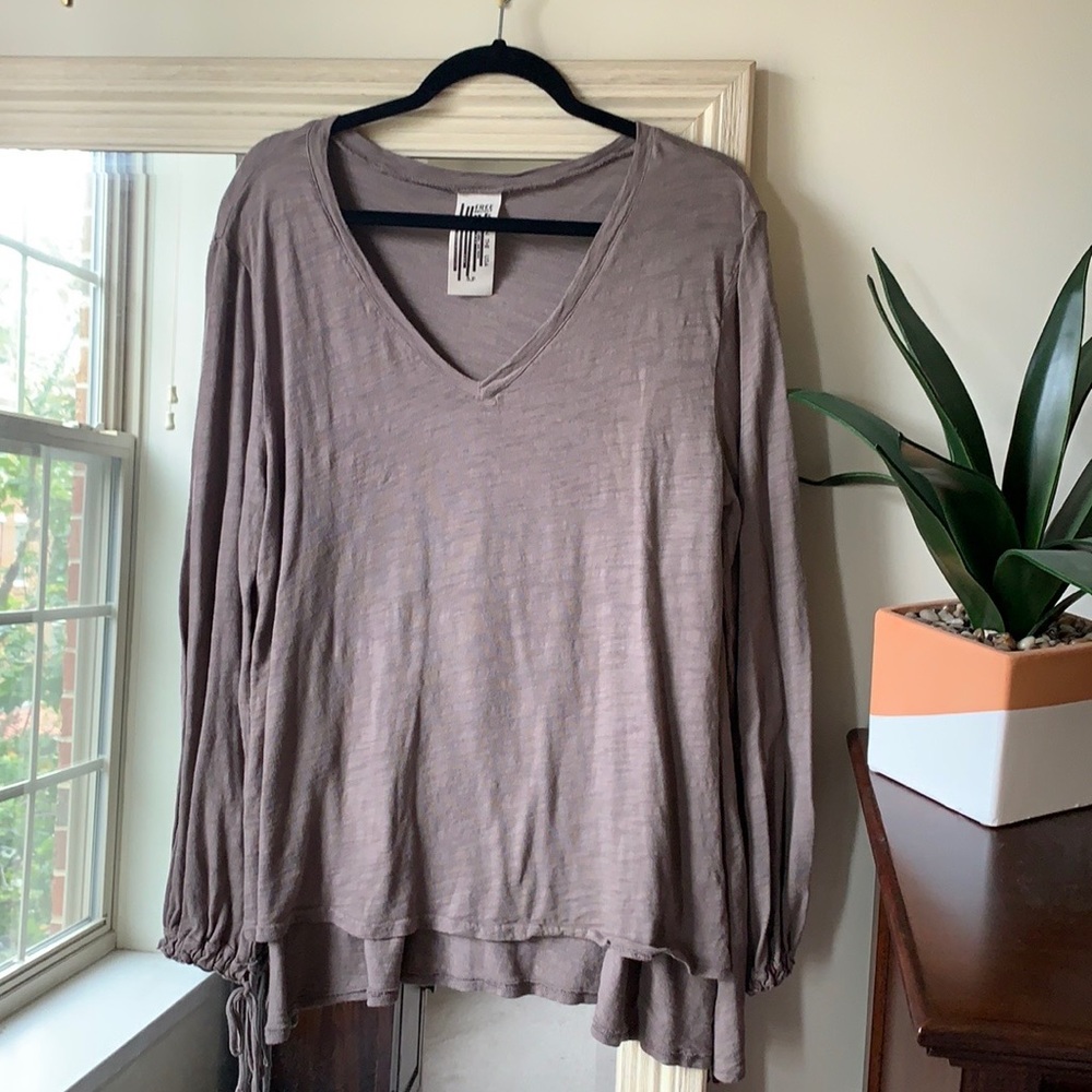 Free People brown long sleeved shirt top (S) ✨
